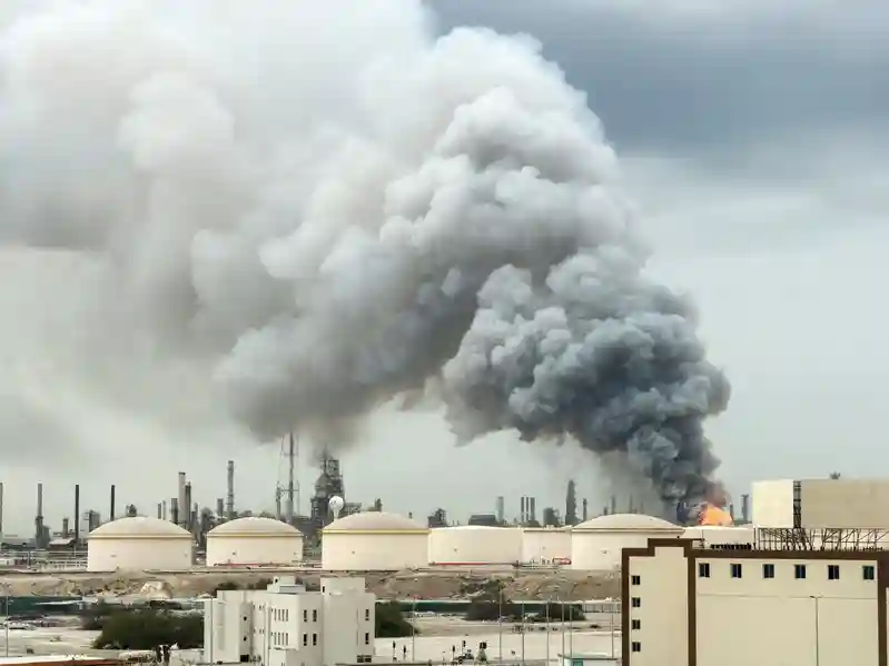 IEA agrees record release of oil reserves to counter soaring energy prices