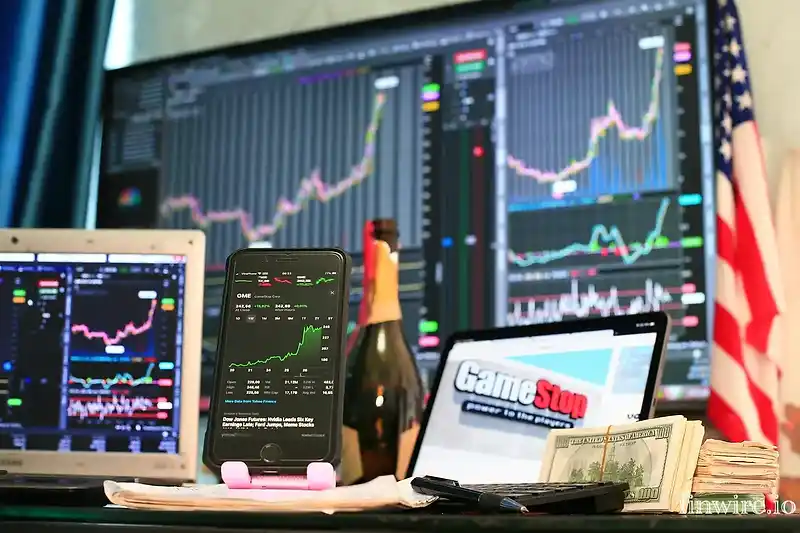 Johnson & Johnson Stock: Is JNJ Outperforming the Consumer Staples Sector?