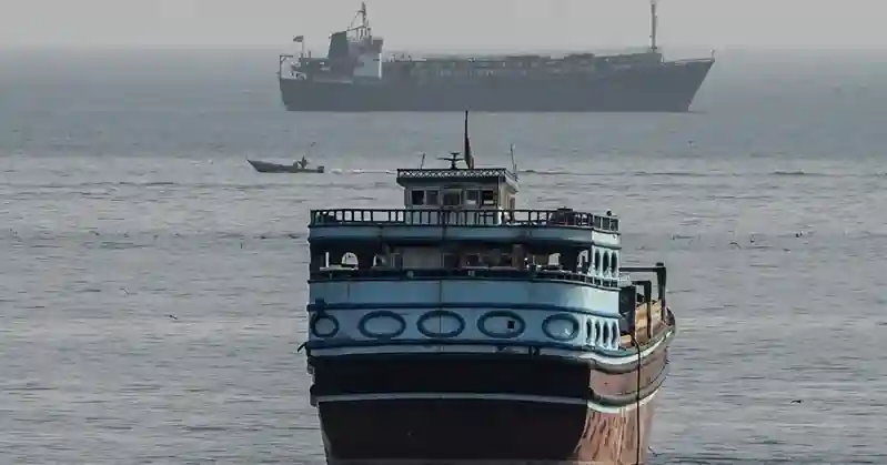 Iran, Oman, US ‘close’ to Hormuz deal: What do they all want?