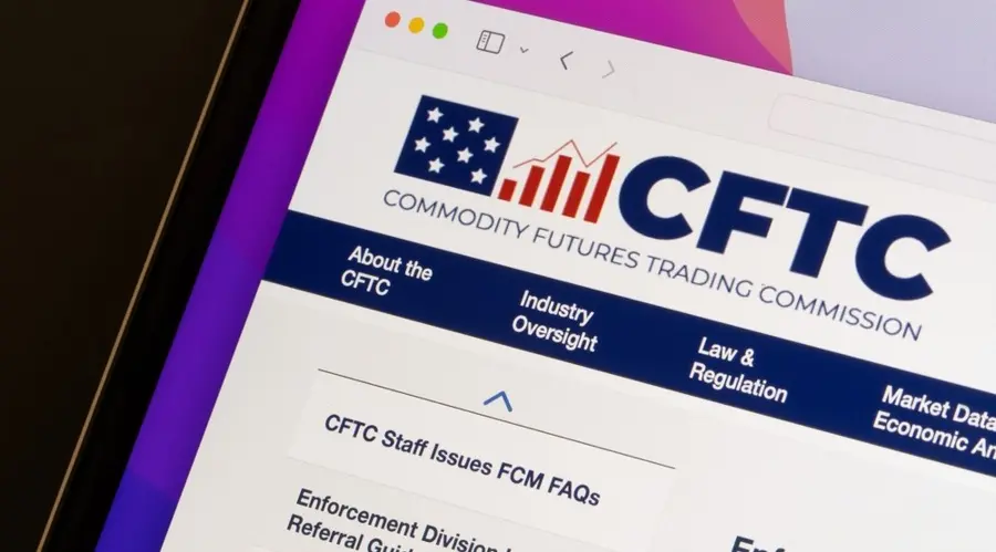 SEC, CFTC Delay Private Fund Reporting as Filing Pool May Shrink 43%