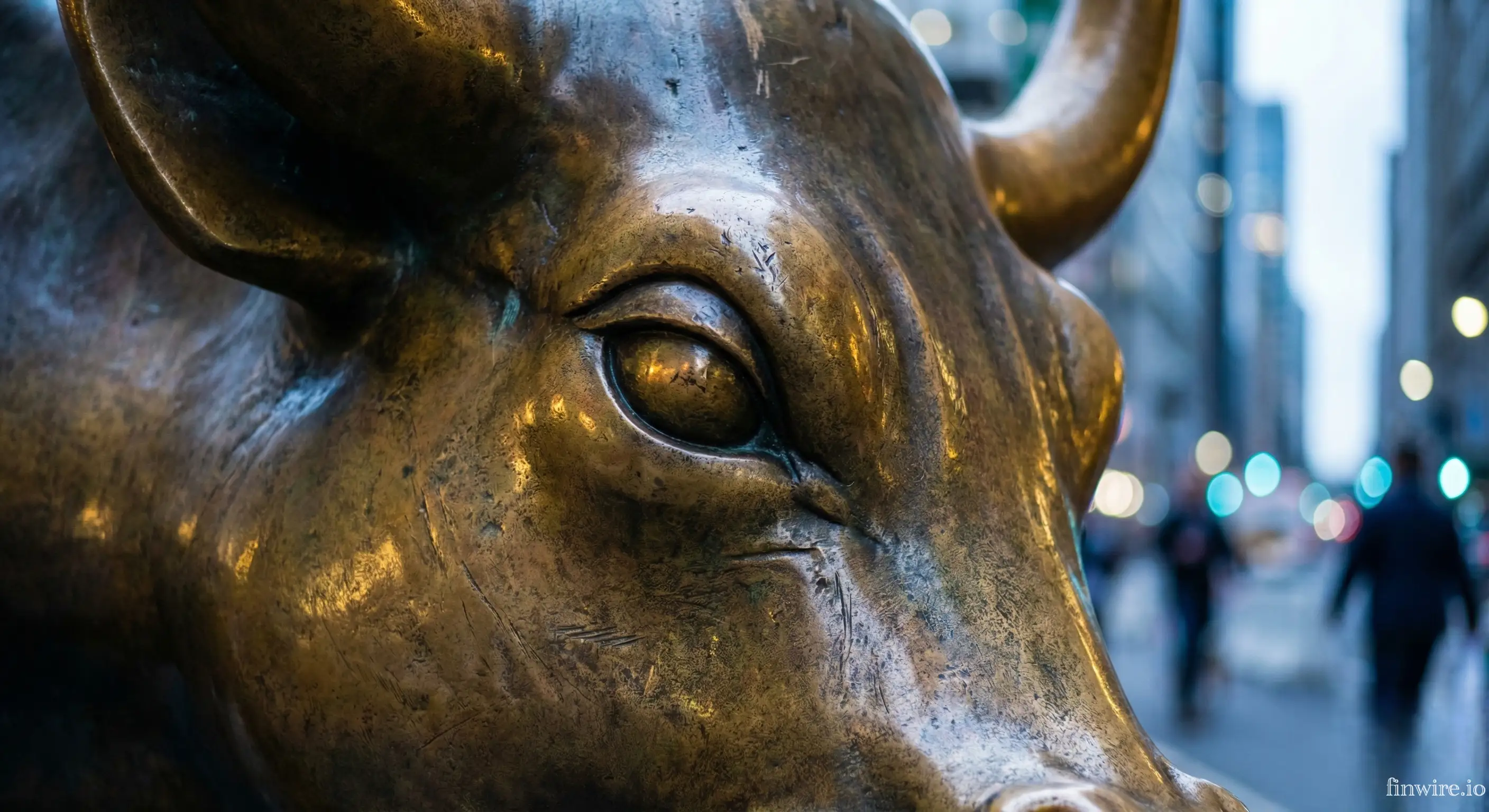 Why is Amkor Technology stock crashing today?