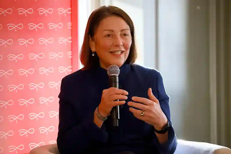 Can Democrats flip deep-red seats? Inside the party’s long-shot midterm strategy