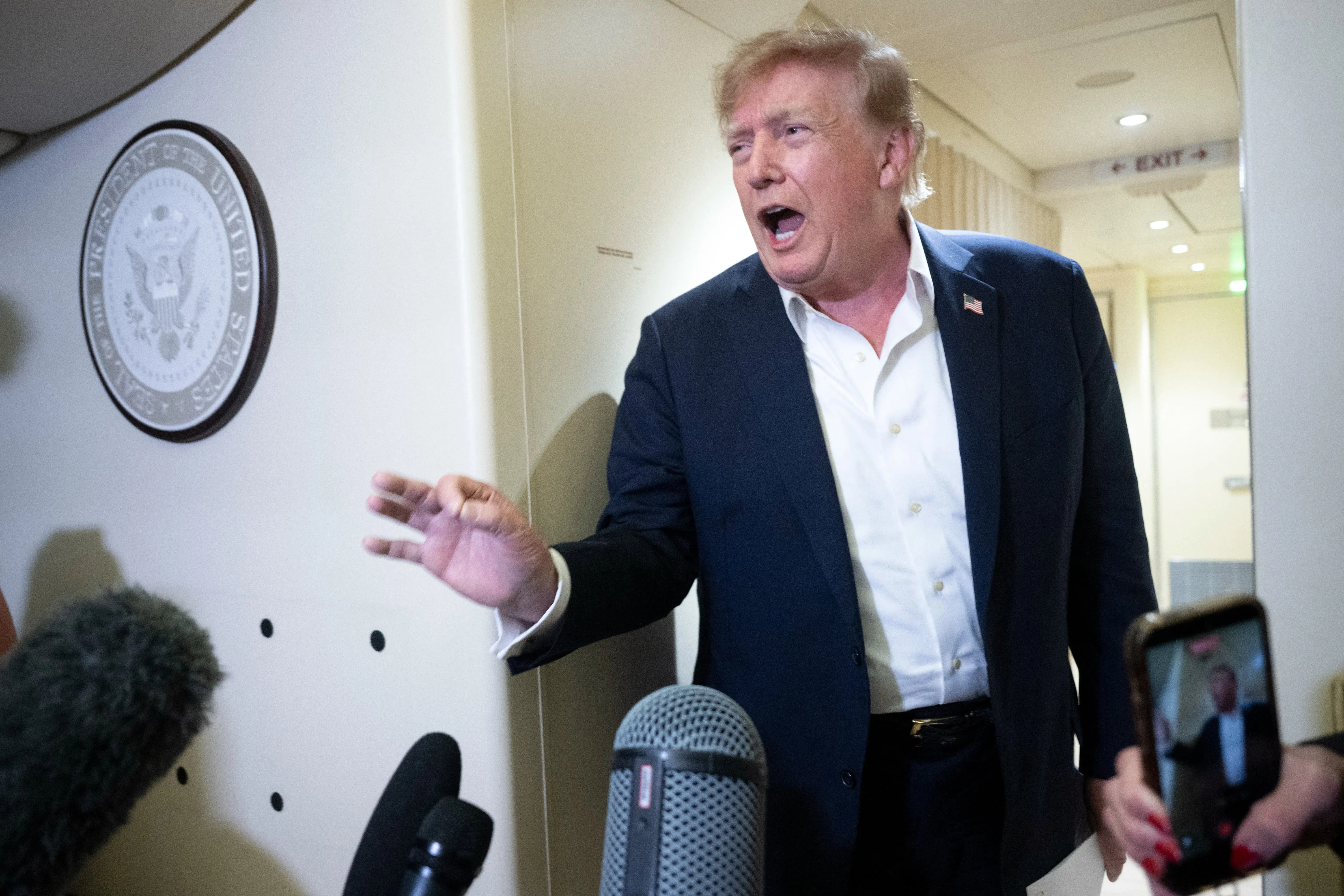 As America turns on Flock cameras, Trump throws his support behind them