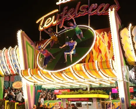 Women given free cycling shorts to prevent upskirting on Oktoberfest amusement ride