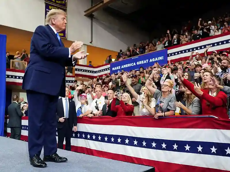 Trump defiant about midterm chances as he rallies for Republicans in Ohio