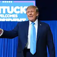 Trump recycles ‘Dumocrats’ attacks at Kentucky rally ahead of midterms
