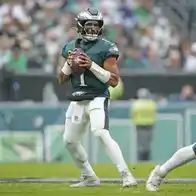 Eagles quarterback Jalen Hurts likely out for season after blood clots found in lungs and leg