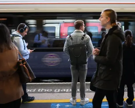 Tuesday briefing: Can Andy Burnham beat Britain’s headphone dodgers?