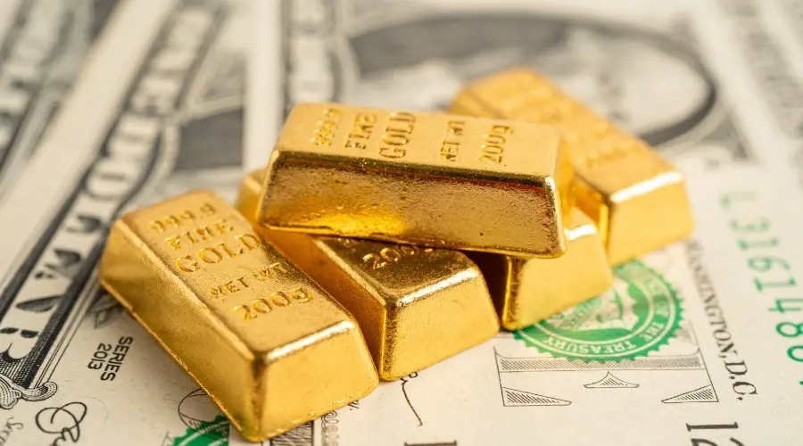 Born2trade CEO: “Everything is about gold now. Gold traders dictate industry standards and features”