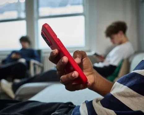 UK children just as likely to have suffered harm on social media despite crackdown