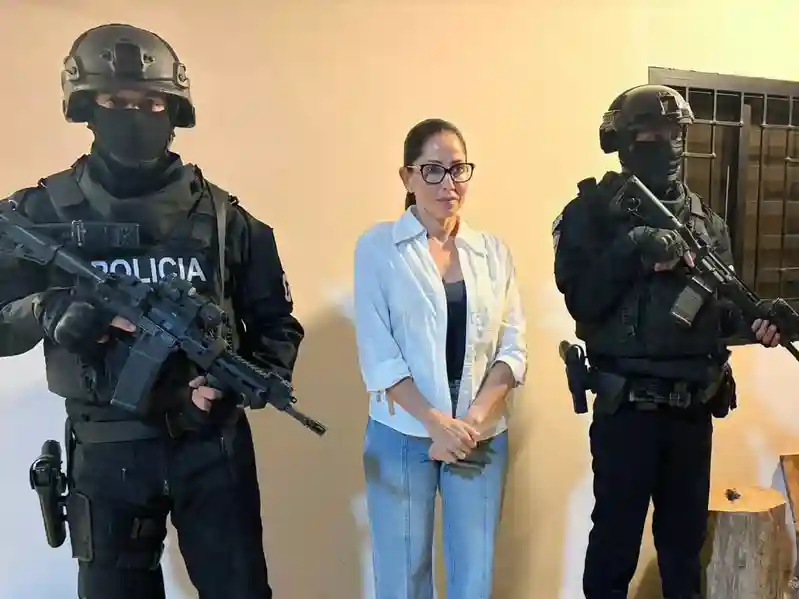 Ecuador judge orders pre-trial detention of leftist presidential candidate