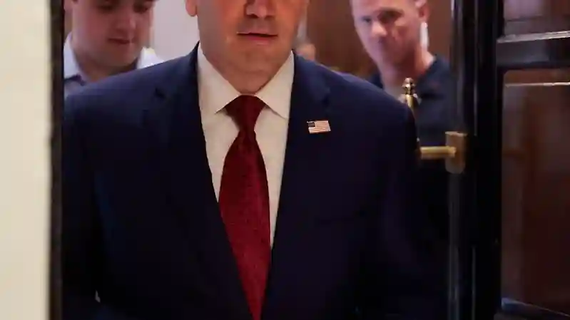 Rubio calls on Cubans to partner with CIA ‘to create positive change’