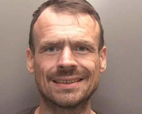 Manhunt under way to find prisoner who absconded from medical facility
