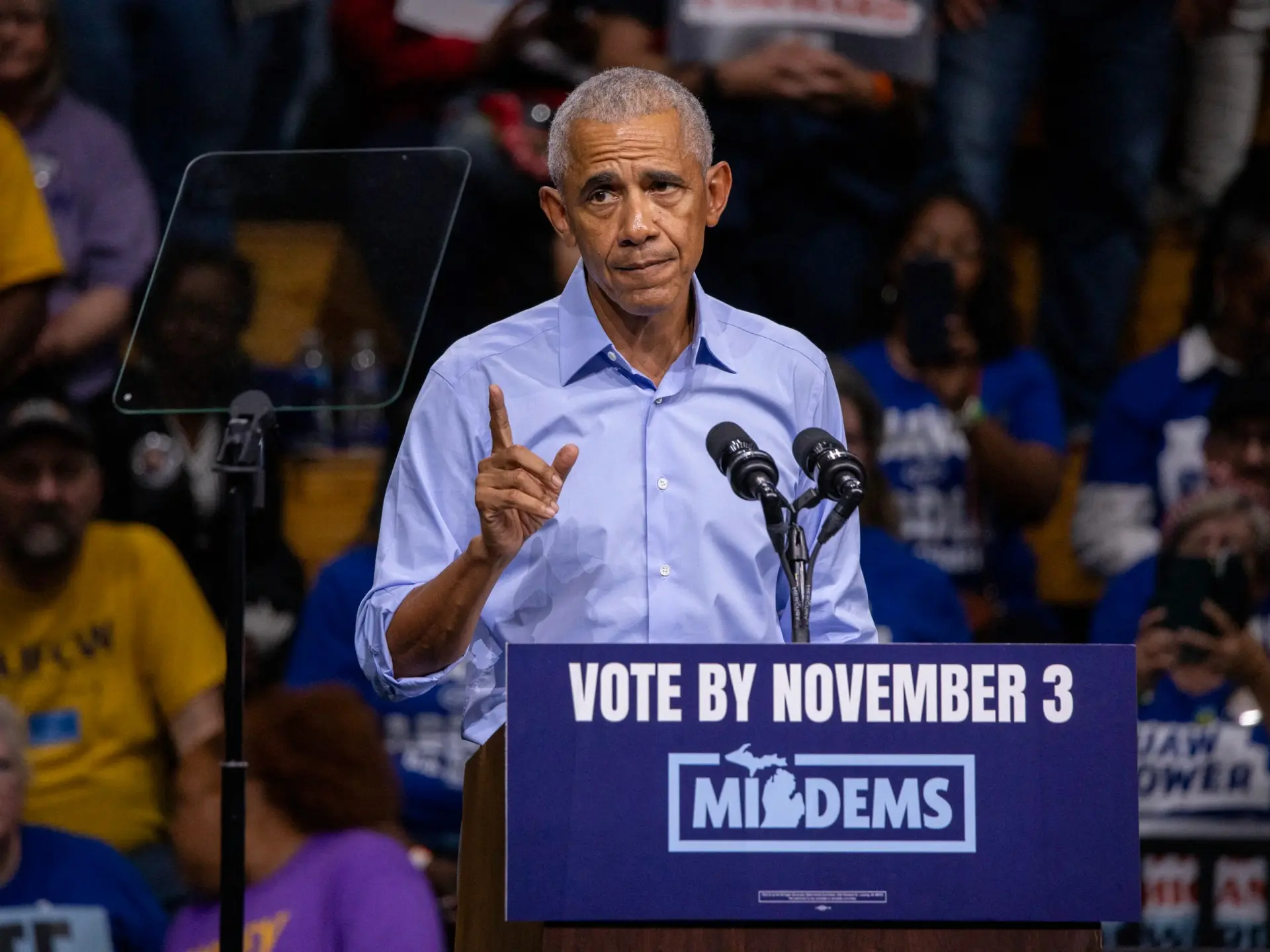 ‘Unnecessary’ Iran war, corruption: Takeaways from Obama’s midterm speeches