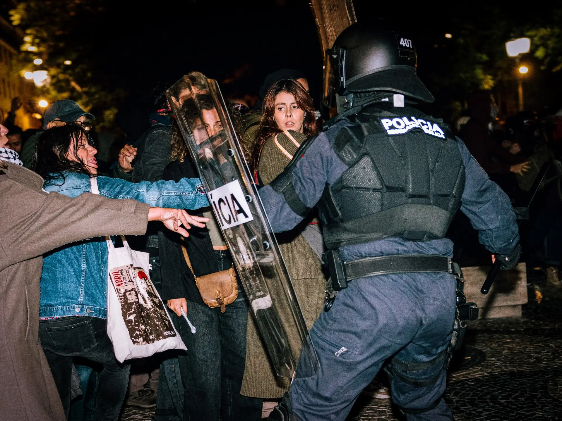 Portuguese police clear Lisbon housing protest camp, arrest 25