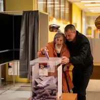 Polls close in Serbia as students challenge Vucic’s grip on power