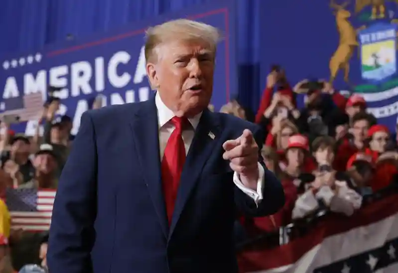 Trump demands metal detectors for Abdul El-Sayed at US capitol during Michigan rally