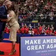 Trump rallies for Mike Rogers – and Nicki Minaj’s derriere – in Michigan