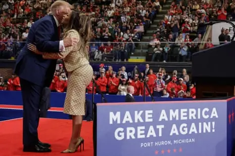 Trump rallies for Mike Rogers – and Nicki Minaj’s derriere – in Michigan