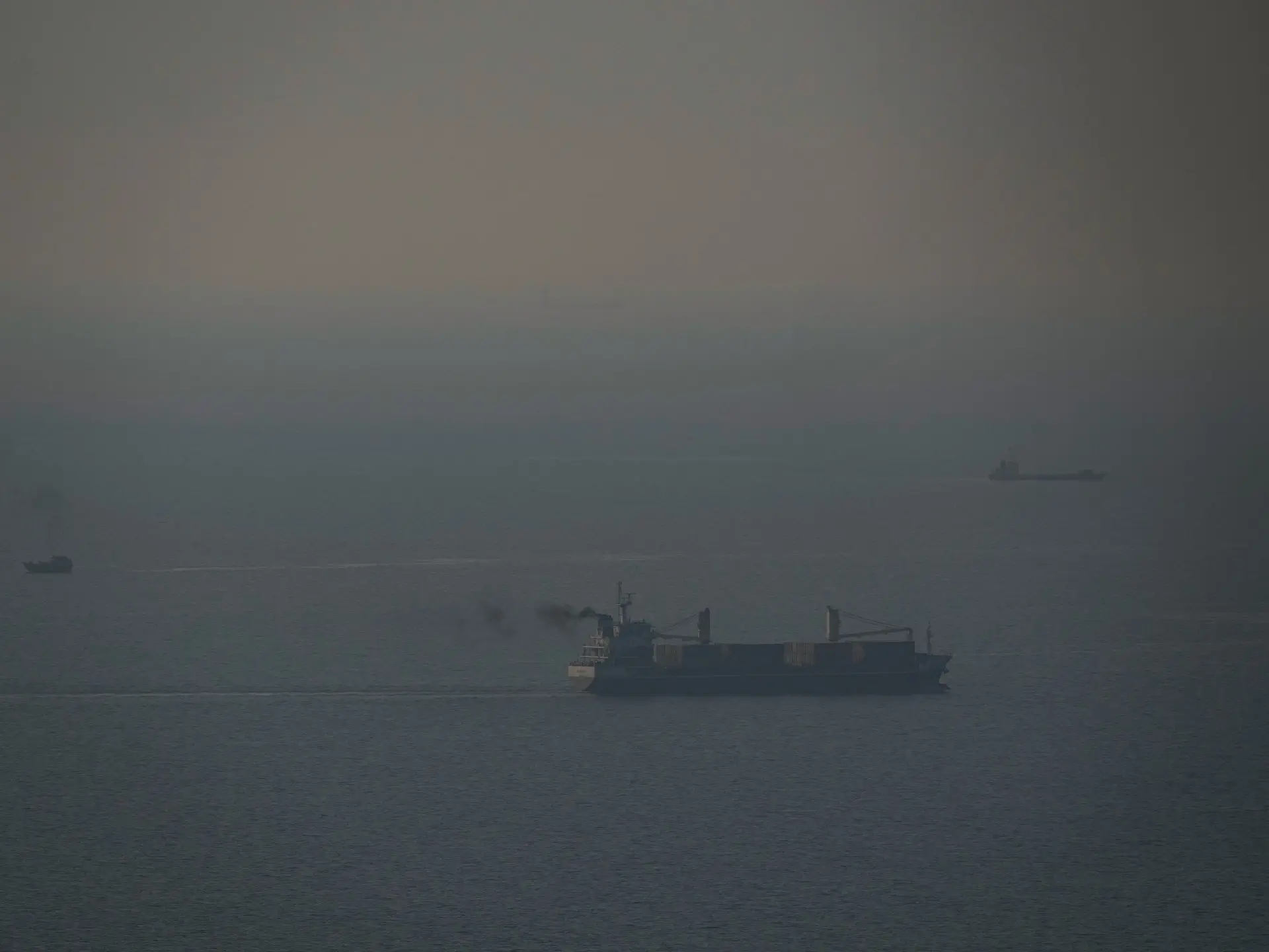 US military says it helped Gulf states export 1.5 billion barrels of oil