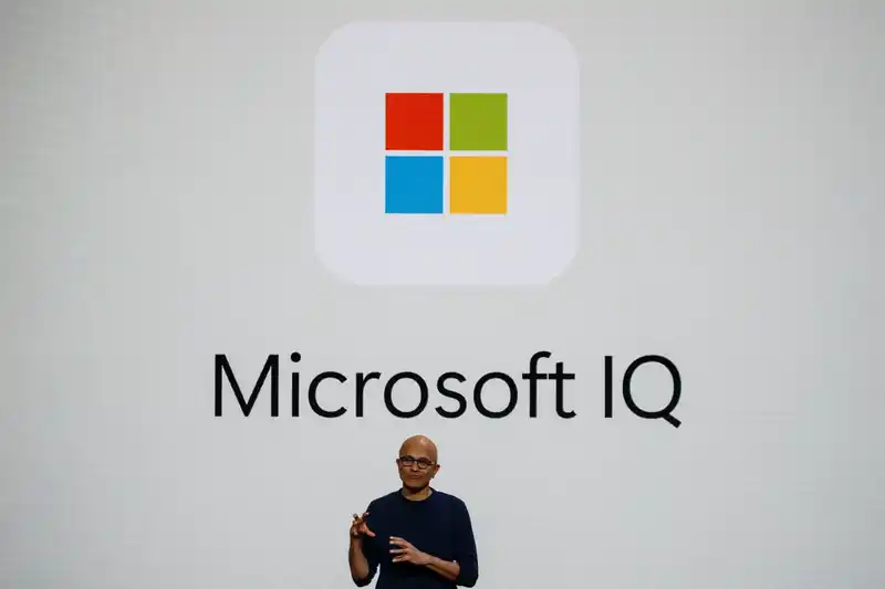 Microsoft offers a quarter of its workforce voluntary buyouts
