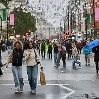 ‘It’s a better experience’: shoppers praise Oxford Street pedestrianisation