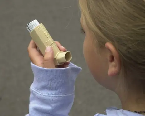 Asthma deaths reach decade-high levels and number of Australians dying of dementia grows