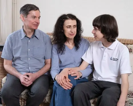 Unpaid carers say chancellor’s plan to scrap allowance cliff edge falls short
