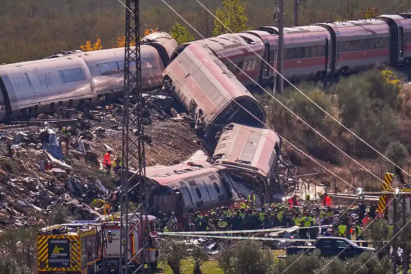 Control centre staff probed over ‘inexplicable human error’ after Spain rail crash