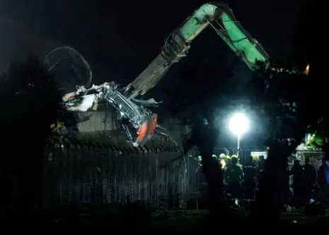 Spain begins mourning period after deadly train crash