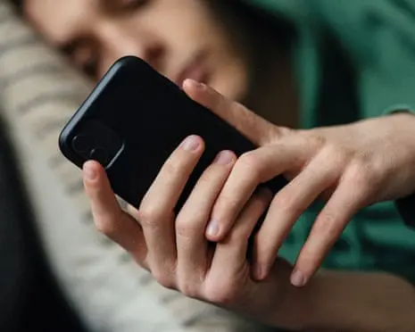 Manosphere and online misogyny should be treated as public health issues, say UK experts