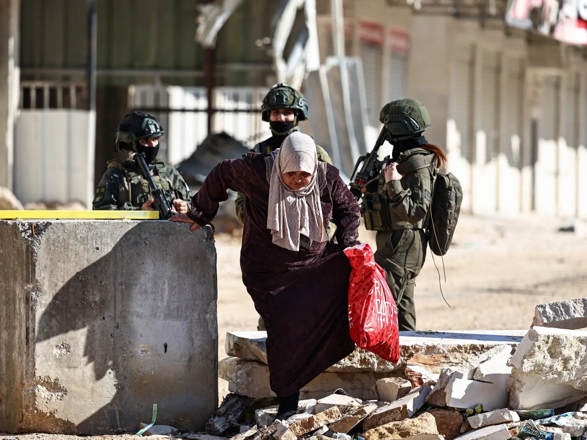 Infant, adults wounded in West Bank attacks by Israeli forces, settlers